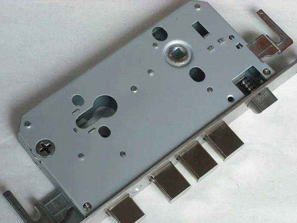 屏边24小时上门开锁公司